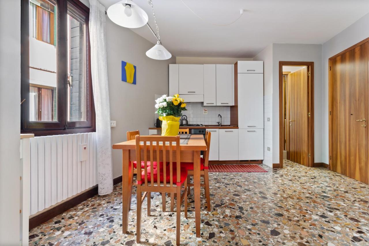 Castello Cozy Apart X4 - Calle Crosera Venice Exterior photo